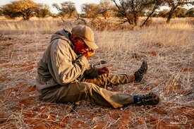 Spuren, F&auml;hrten & Skorpione Khwe-San Tour Kuzikus Wildllife Reserve Kalahari Namibia