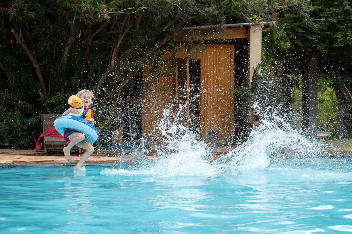 Pool mit Garten