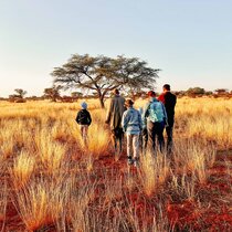 Wandern Kuzikus Wildlife Reserve & Astro G&auml;stefarm Kalahari Namibia