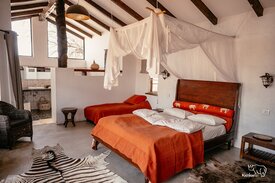 Familienzimmer Kuzikus Wildlife Reserve G&auml;stefarm Kalahari Namibia